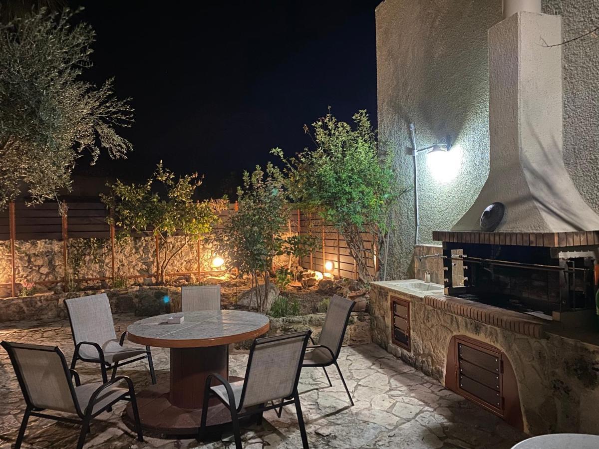 Отель Pegasus House Corinth Экстерьер фото