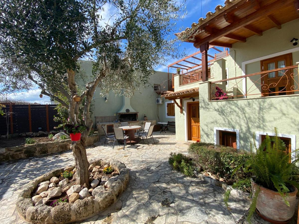 Отель Pegasus House Corinth Экстерьер фото